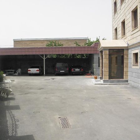 Hotel Apollon Erevan Esterno foto