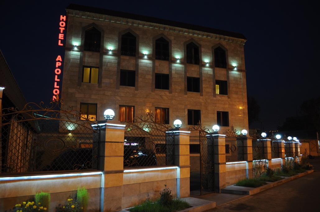 Hotel Apollon Erevan Esterno foto